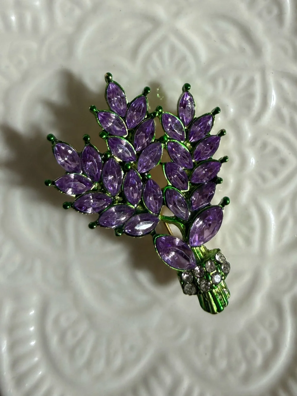 purple lavender bouquet brooch adorned sparkling crystal rhinestones green stems